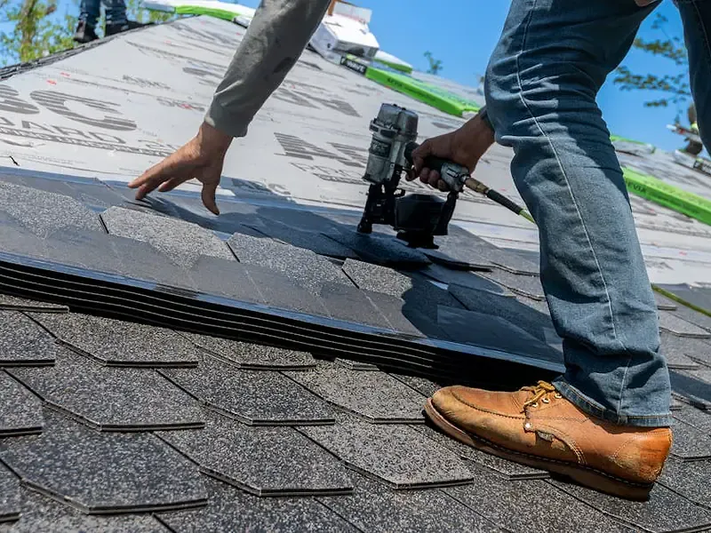 Service Shingle Shingle Roof Residential in Stamford, CT - Best Roofers Near Me | Stamford